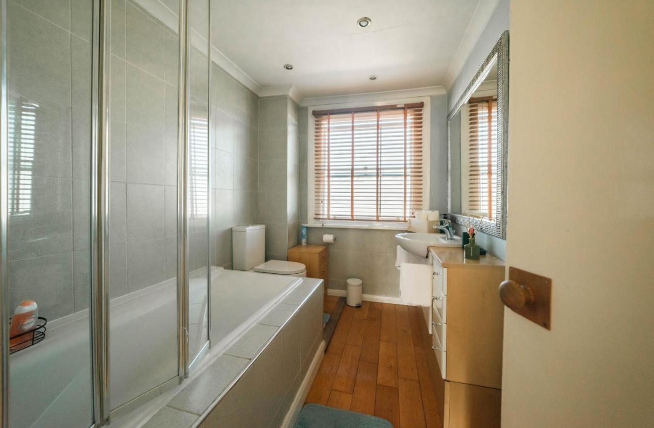 Stylish 2 Bedroom Flat In Camden Town London Exterior foto